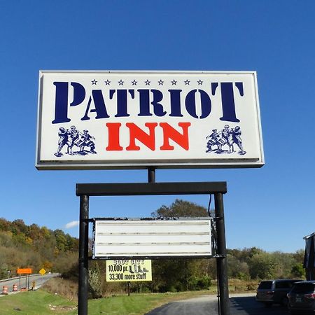 Spencer Patriot Inn מראה חיצוני תמונה